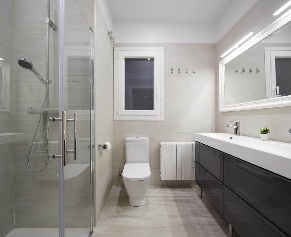 Always Easy I Tabakalera Apartment San Sebastian Ngoại thất bức ảnh